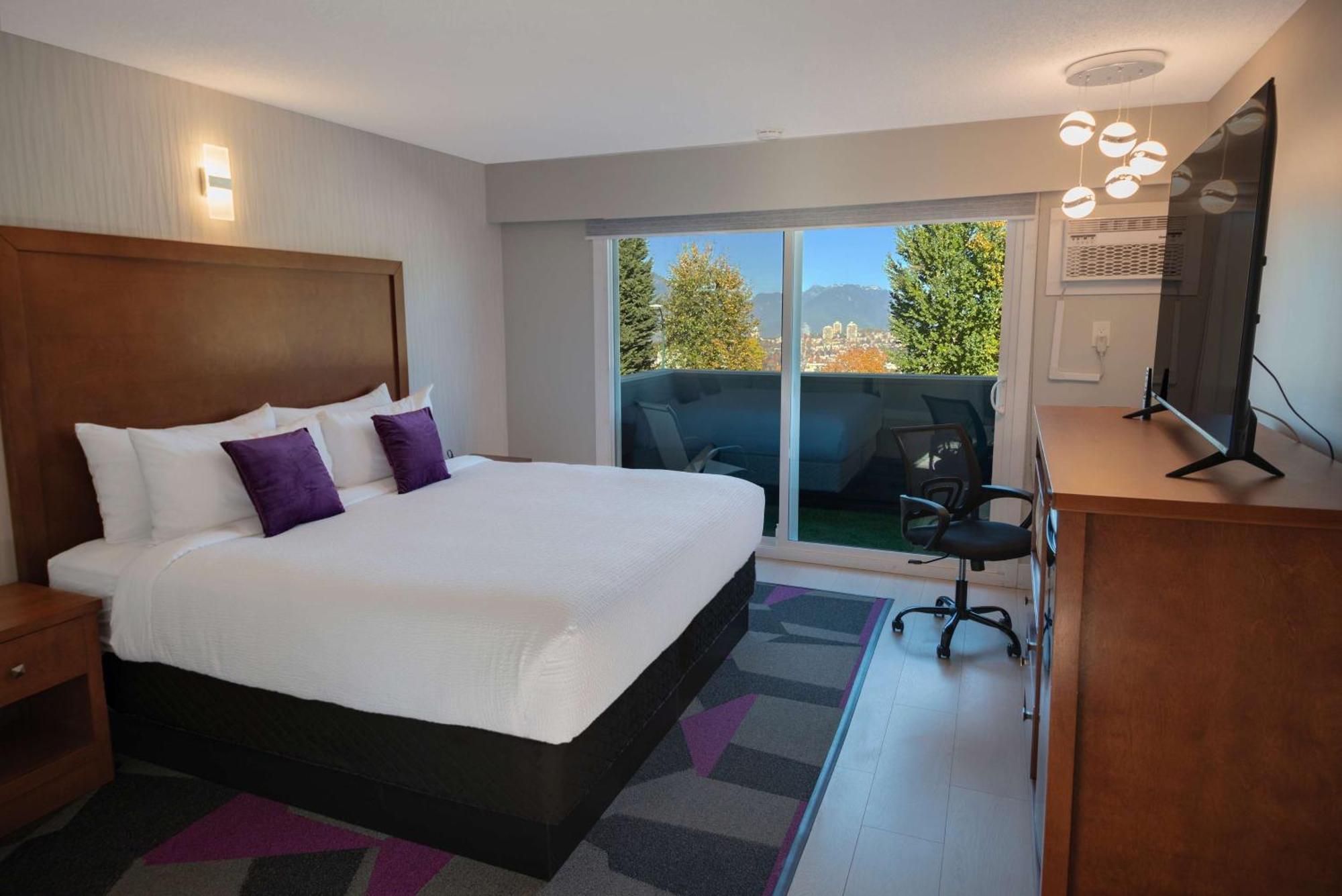 Coast Metro Vancouver Hotel Burnaby Esterno foto
